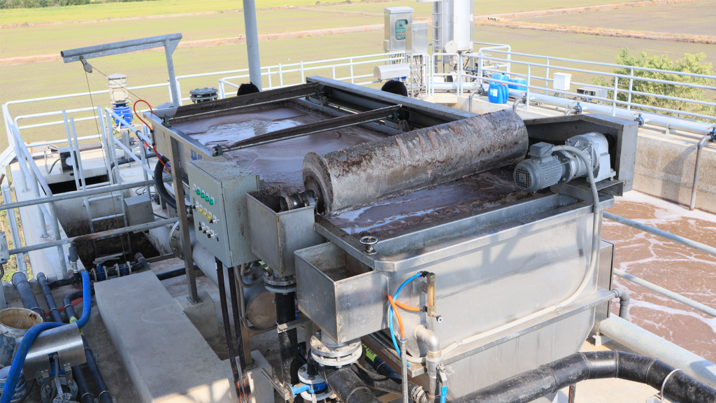 ๊UASB ผลิตก๊าซชีวภาพ บำบัดน้ำเสียโรงงานผลิตภัณฑ์นม-DAF