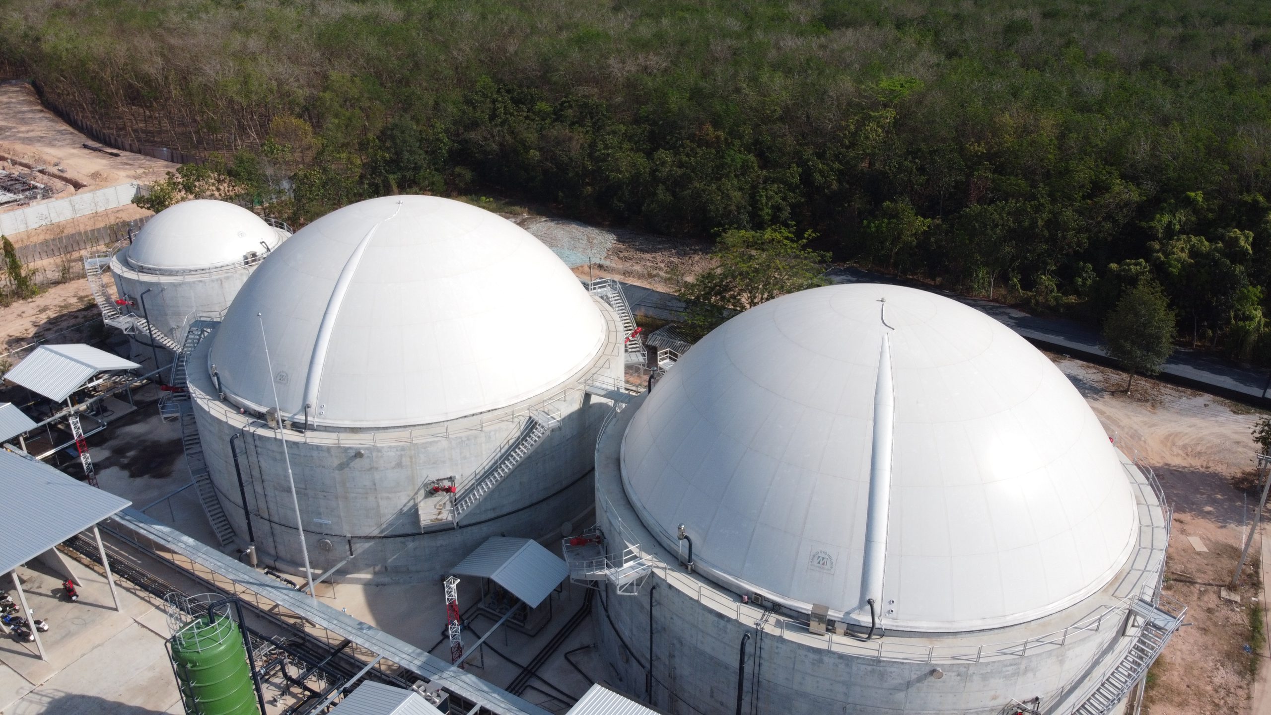 CSTR biogas Tank by Papop